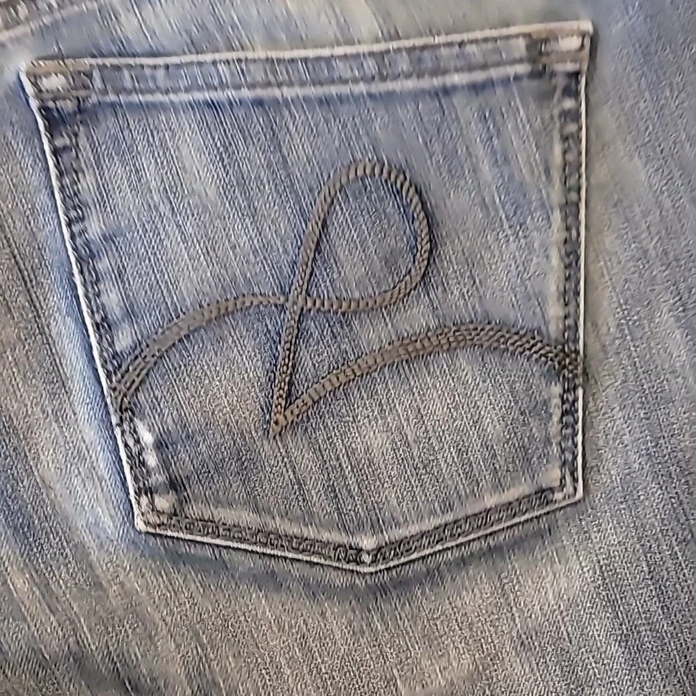 DL1961 Milano Boot Cut Jeans Low-rise - Picture 11 of 14